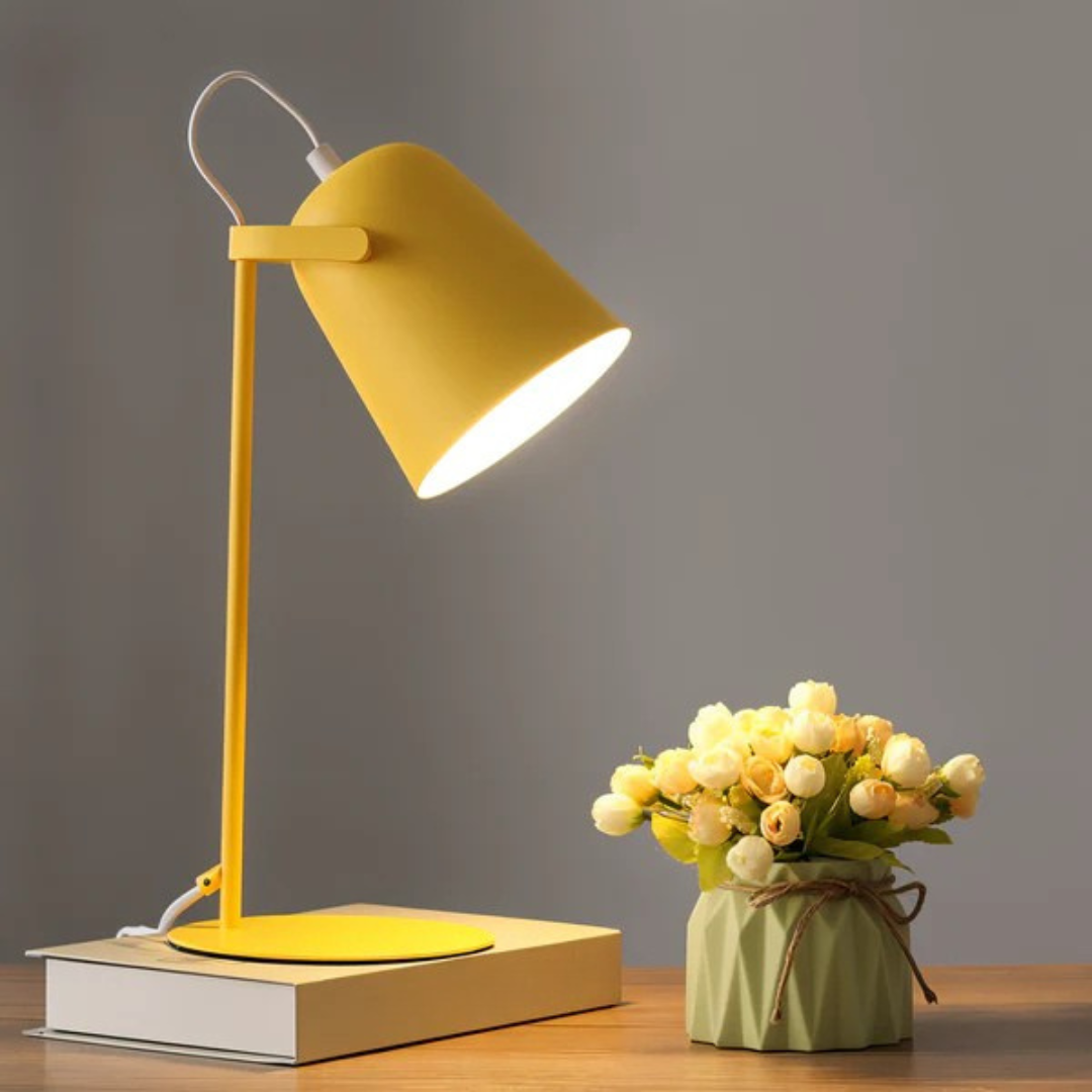 Nowoczesna Lampa Biurkowa LED – Regulowane Oświetlenie – widok produktu 4 | Nuvira Home