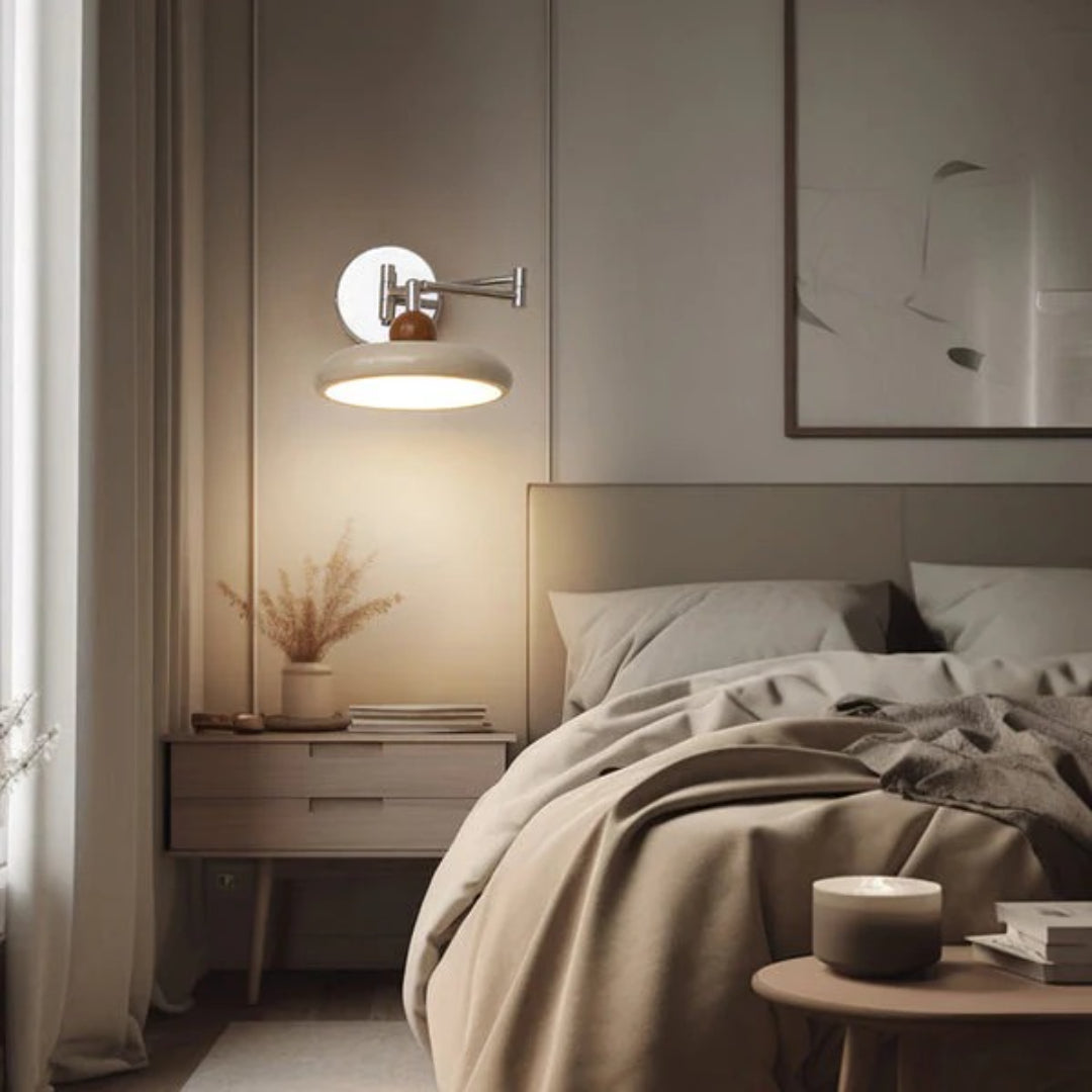 Nowoczesna regulowana szklana lampa ścienna – widok produktu 7 | Nuvira Home