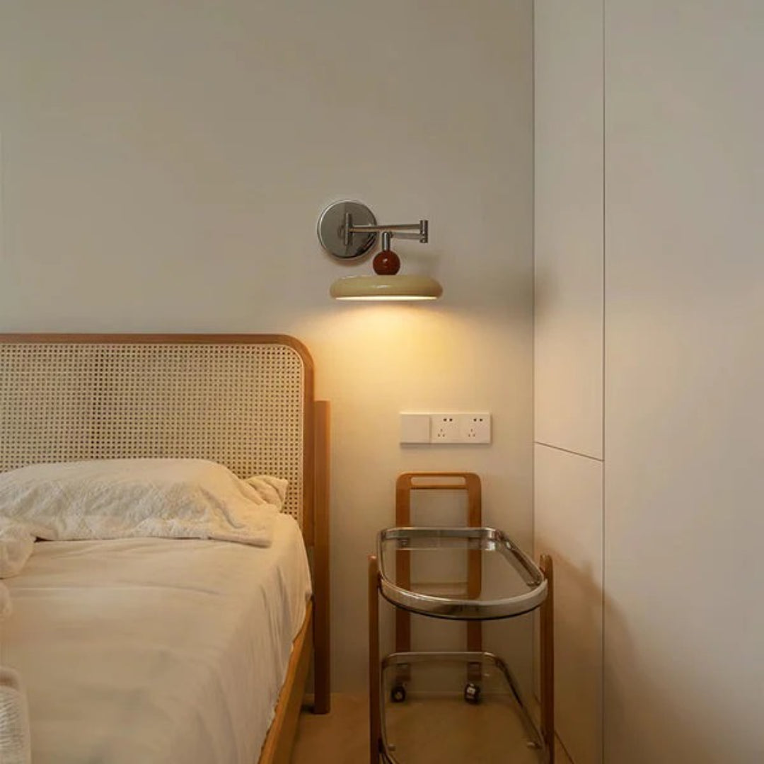Nowoczesna regulowana szklana lampa ścienna – widok produktu 9 | Nuvira Home