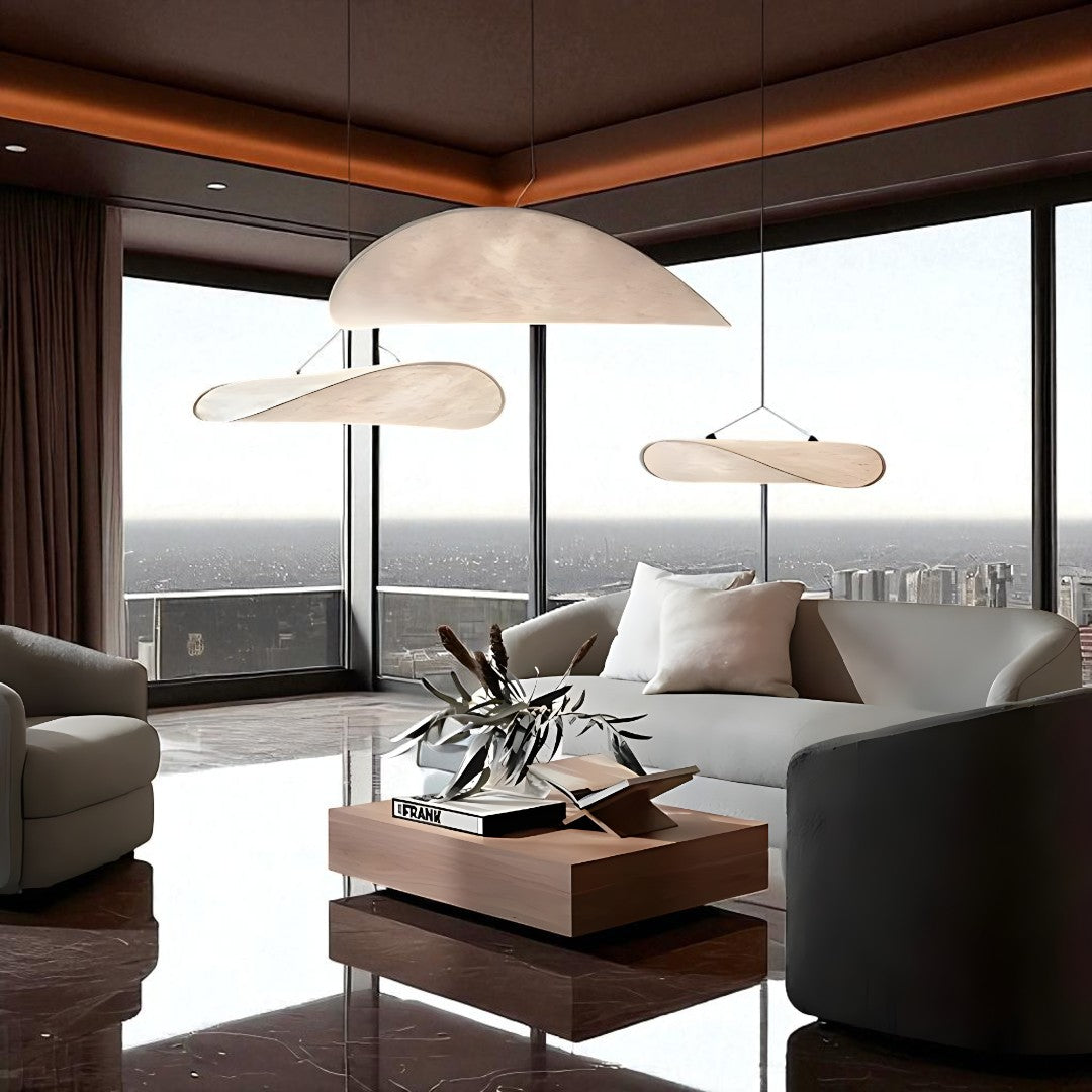 Nowoczesna Rzeźbiarska Lampa Wisząca Z Jedwabiu – Artystyczny Design – widok produktu 2 | Nuvira Home