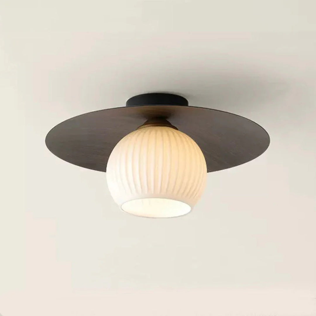 Nowoczesna sufitowa lampa z kulą szklaną – widok produktu 18 | Nuvira Home