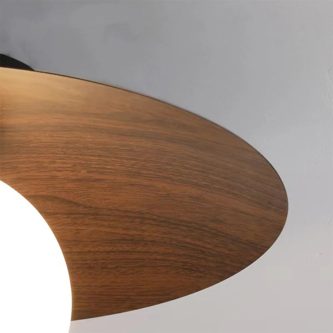 Nowoczesna sufitowa lampa z kulą szklaną – widok produktu 21 | Nuvira Home