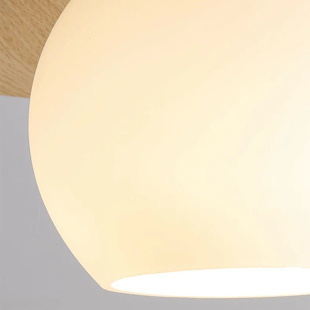 Nowoczesna sufitowa lampa z kulą szklaną – widok produktu 22 | Nuvira Home