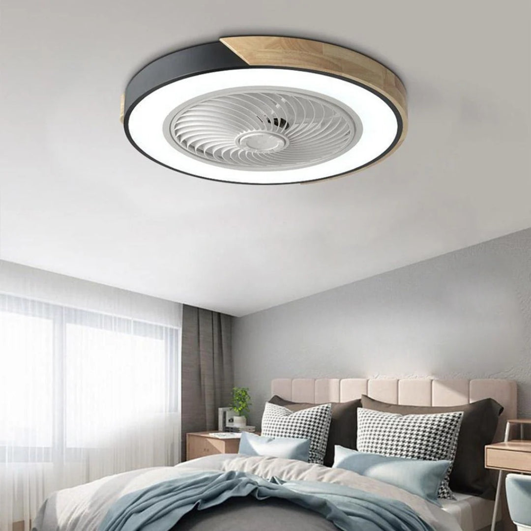 Nowoczesny drewniany wentylator sufitowy z lampą LED – widok produktu 10 | Nuvira Home