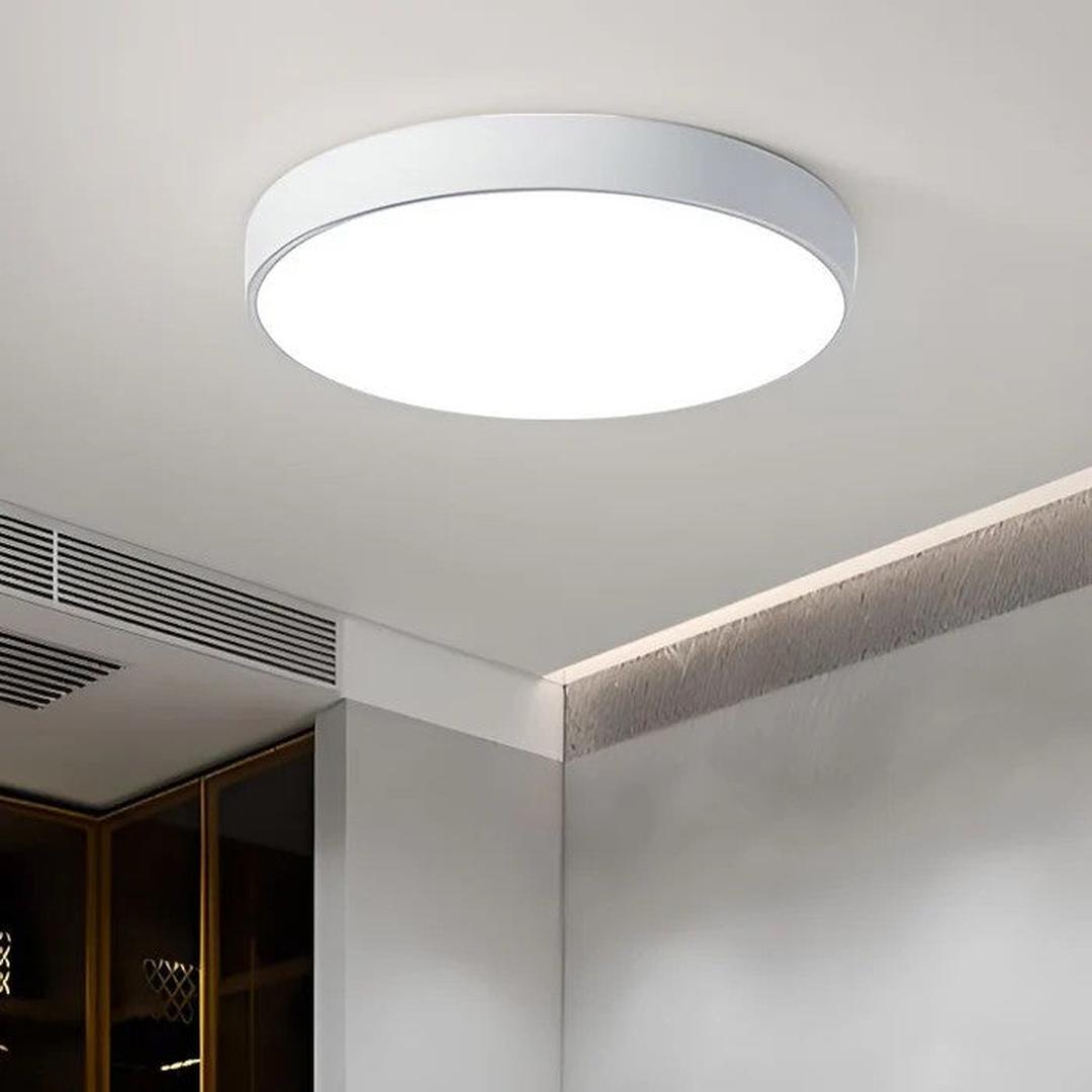 Okrągła lampa sufitowa LED w nowoczesnym stylu – widok produktu 10 | Nuvira Home