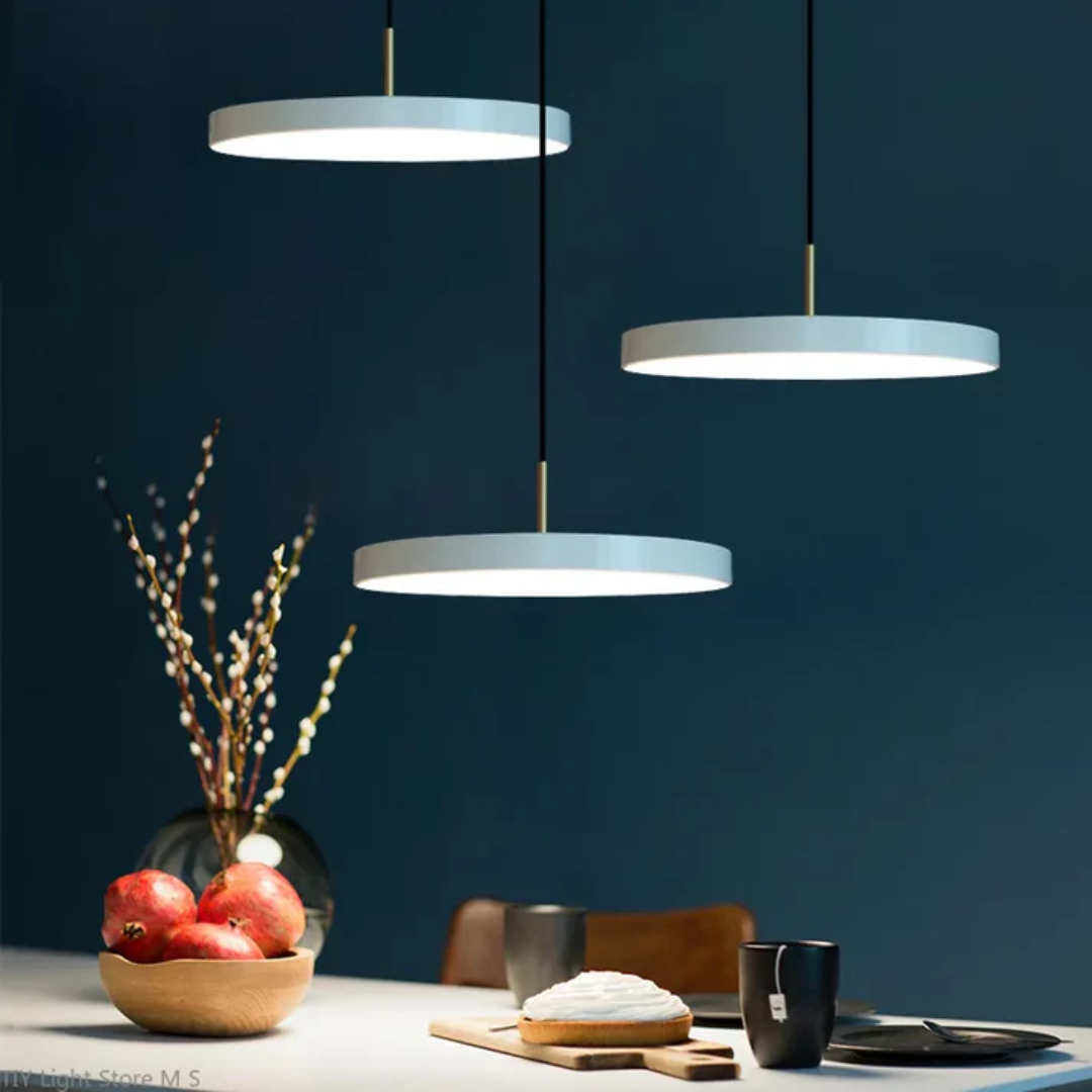 Okrągła Lampa Wisząca – Luksusowy Design do Wnętrz – widok produktu 1 | Nuvira Home