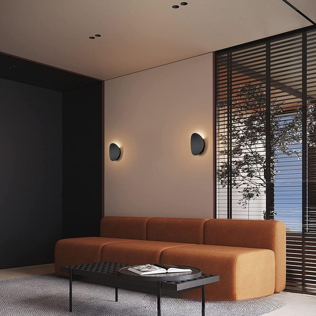 Okrągła Metalowa Lampa Ścienna – widok produktu 6 | Nuvira Home
