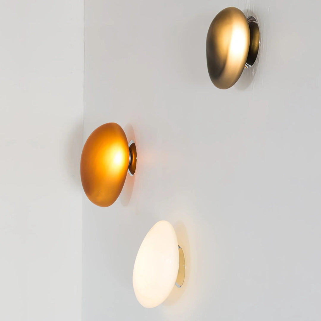 Organiczna minimalistyczna lampa ścienna – widok produktu 6 | Nuvira Home