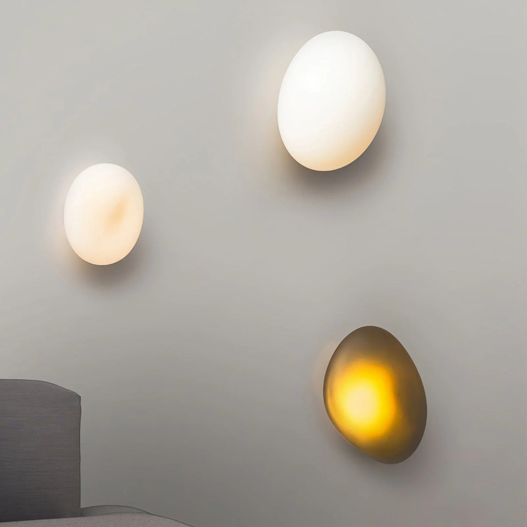 Organiczna minimalistyczna lampa ścienna – widok produktu 7 | Nuvira Home