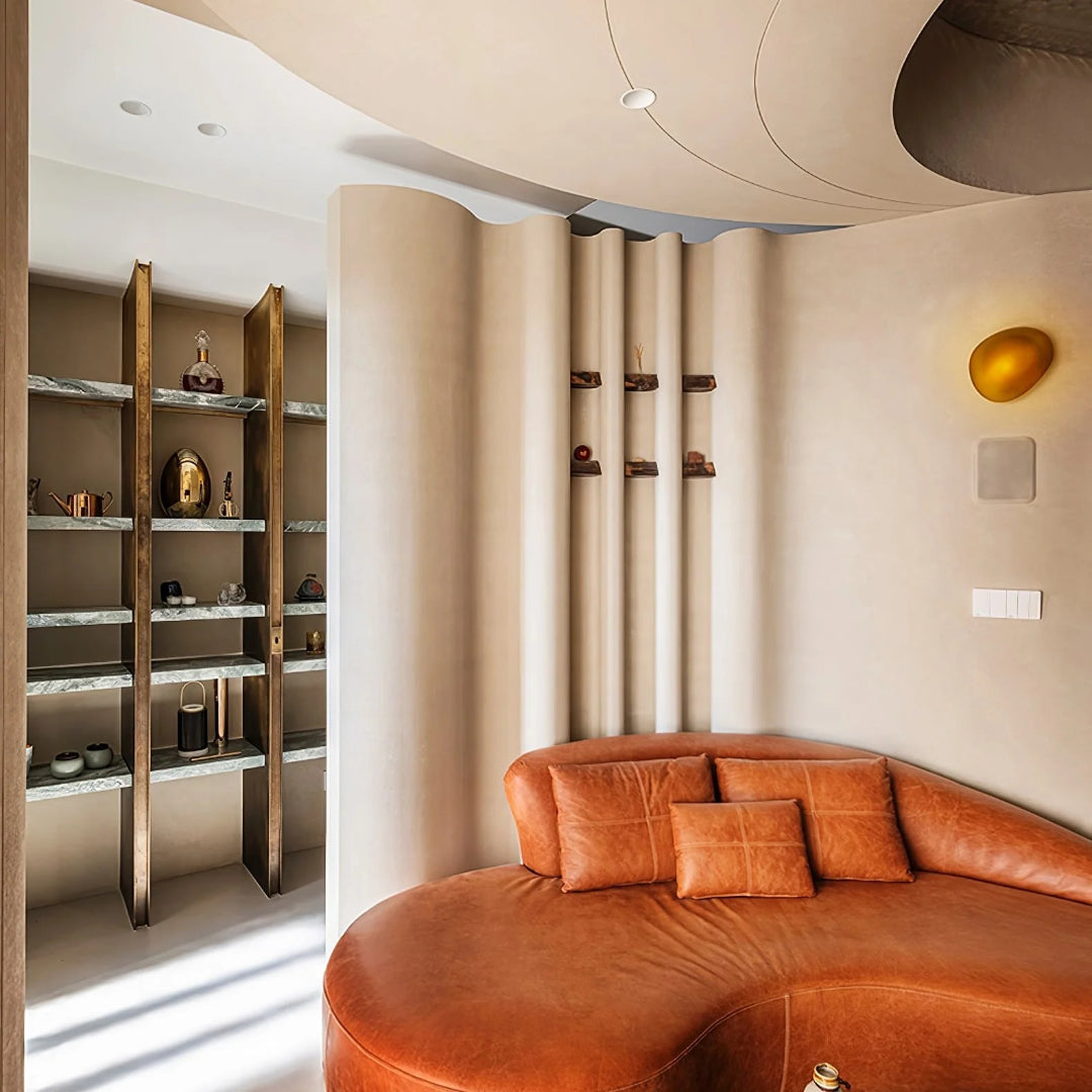 Organiczna minimalistyczna lampa ścienna – widok produktu 14 | Nuvira Home