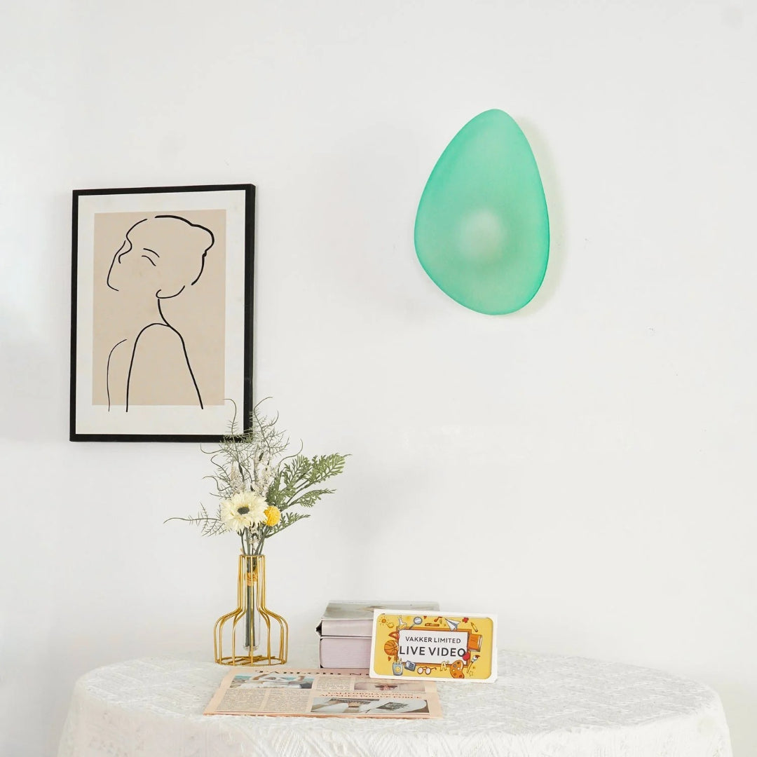 Organiczna minimalistyczna lampa ścienna – widok produktu 20 | Nuvira Home