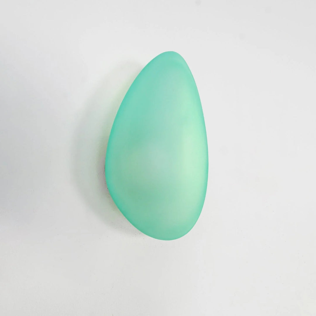 Organiczna minimalistyczna lampa ścienna – widok produktu 46 | Nuvira Home
