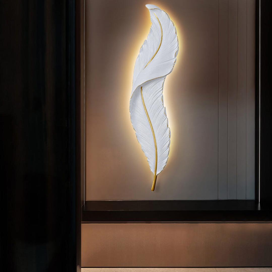 Piórkowa Lampa Ścienna LED Z Miękkim Światłem Dekoracyjnym – widok produktu 6 | Nuvira Home