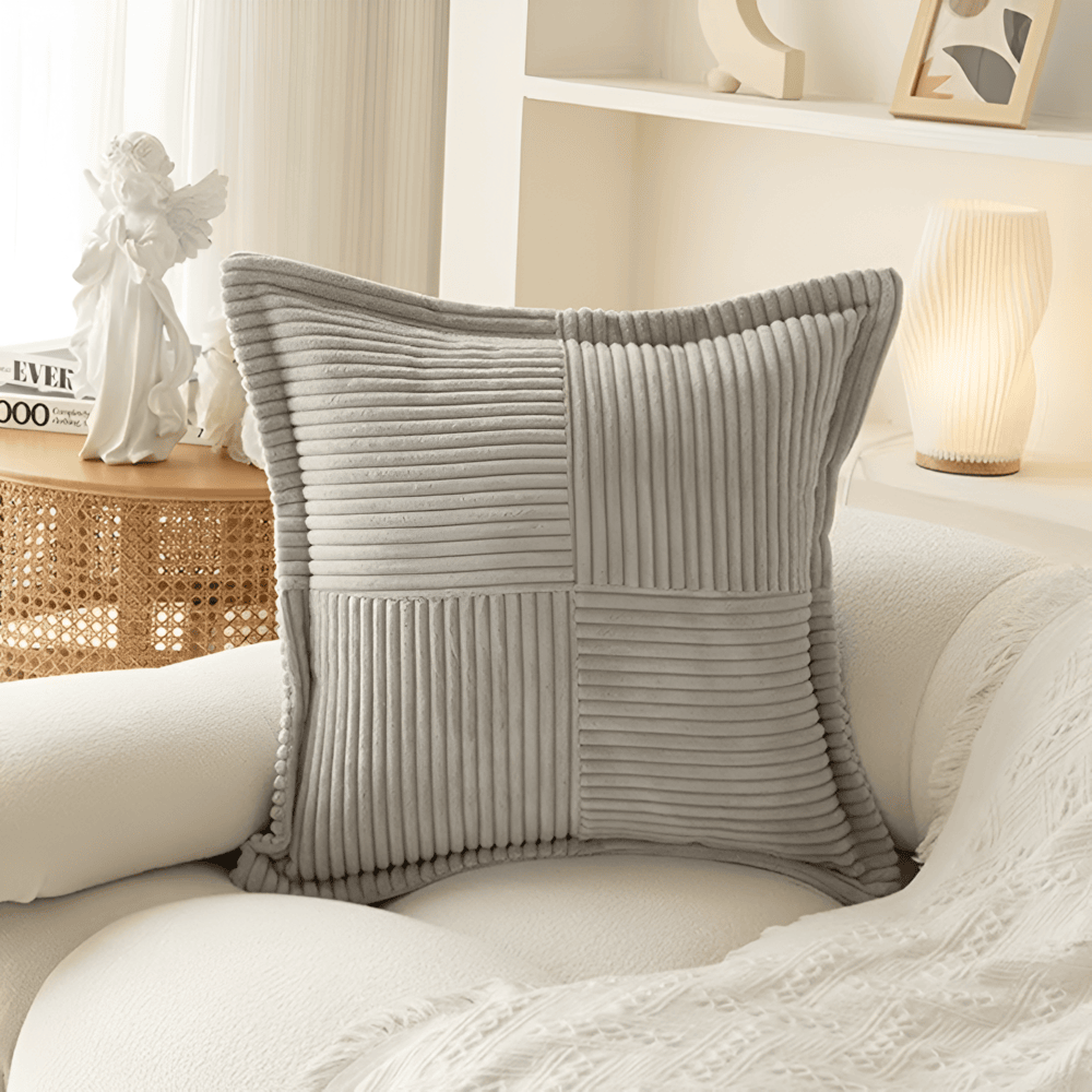 Plamoodporna Gładka Poszewka na Poduszkę 45x45 – widok produktu 8 | Nuvira Home