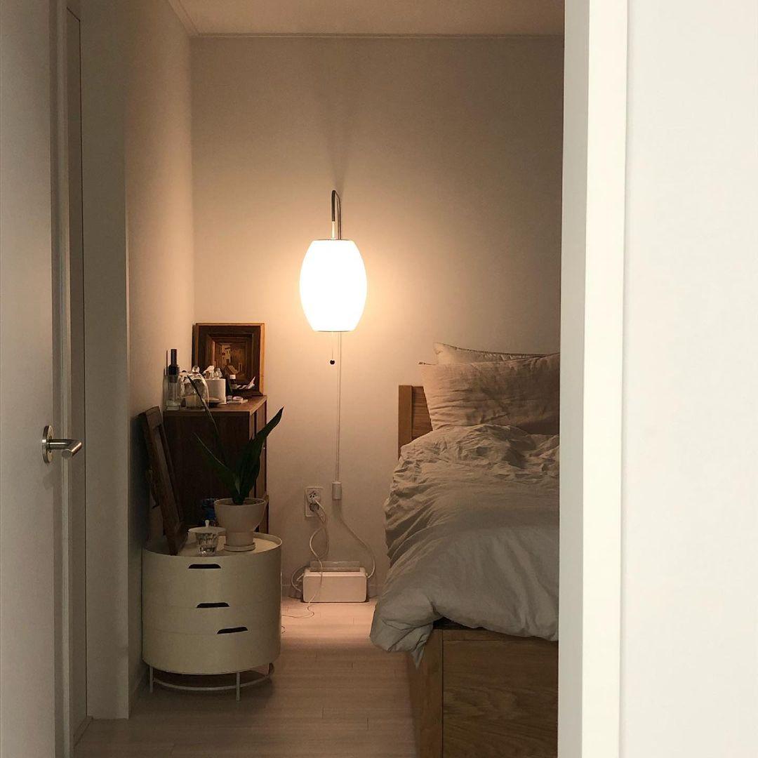 Plisowana Lampa Ścienna Mid Century Modern – widok produktu 15 | Nuvira Home