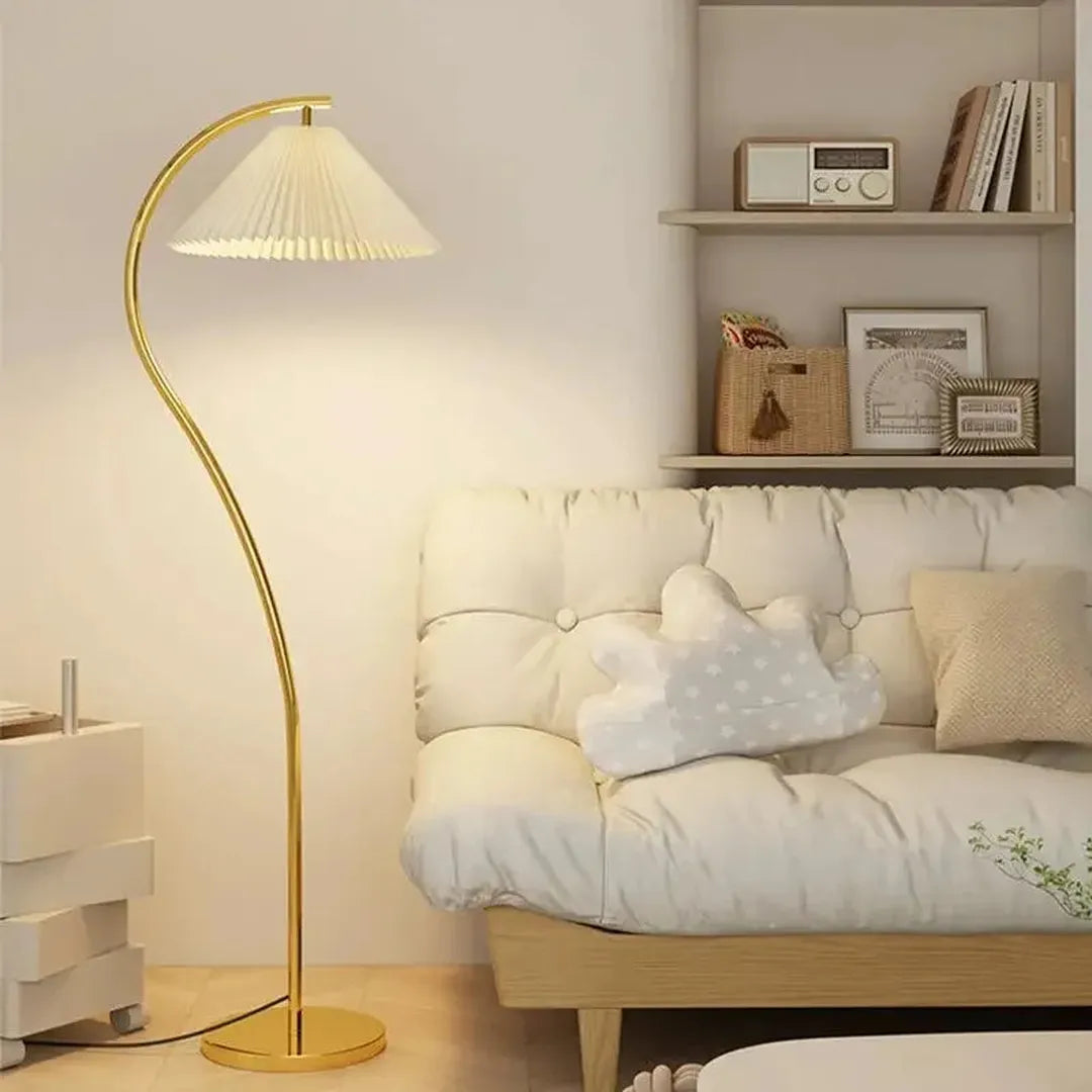 Podłogowa Lampa LED Z Tkaniny Do Nastrojowego Oświetlenia Salonu – widok produktu 2 | Nuvira Home