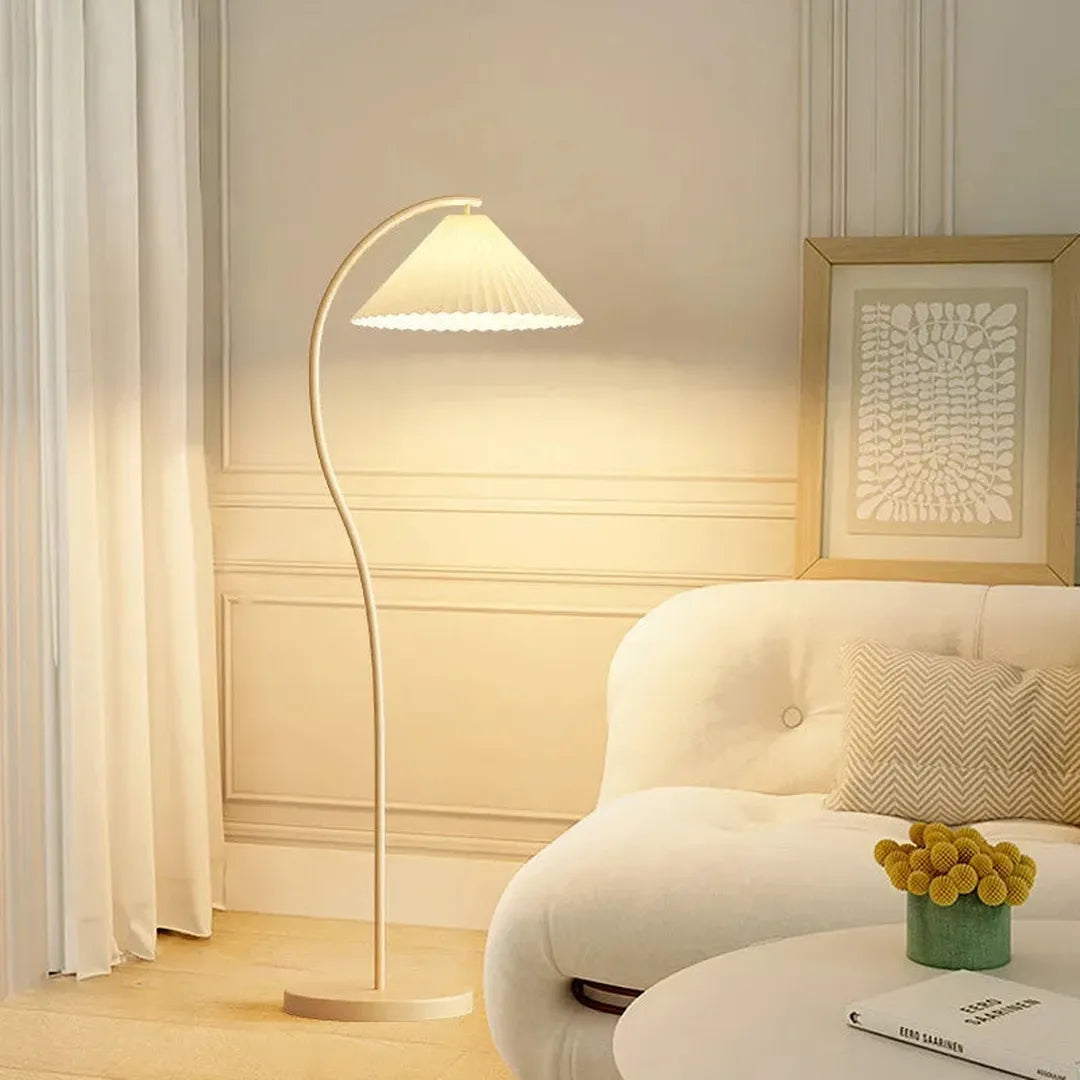 Podłogowa Lampa LED Z Tkaniny Do Nastrojowego Oświetlenia Salonu – widok produktu 6 | Nuvira Home