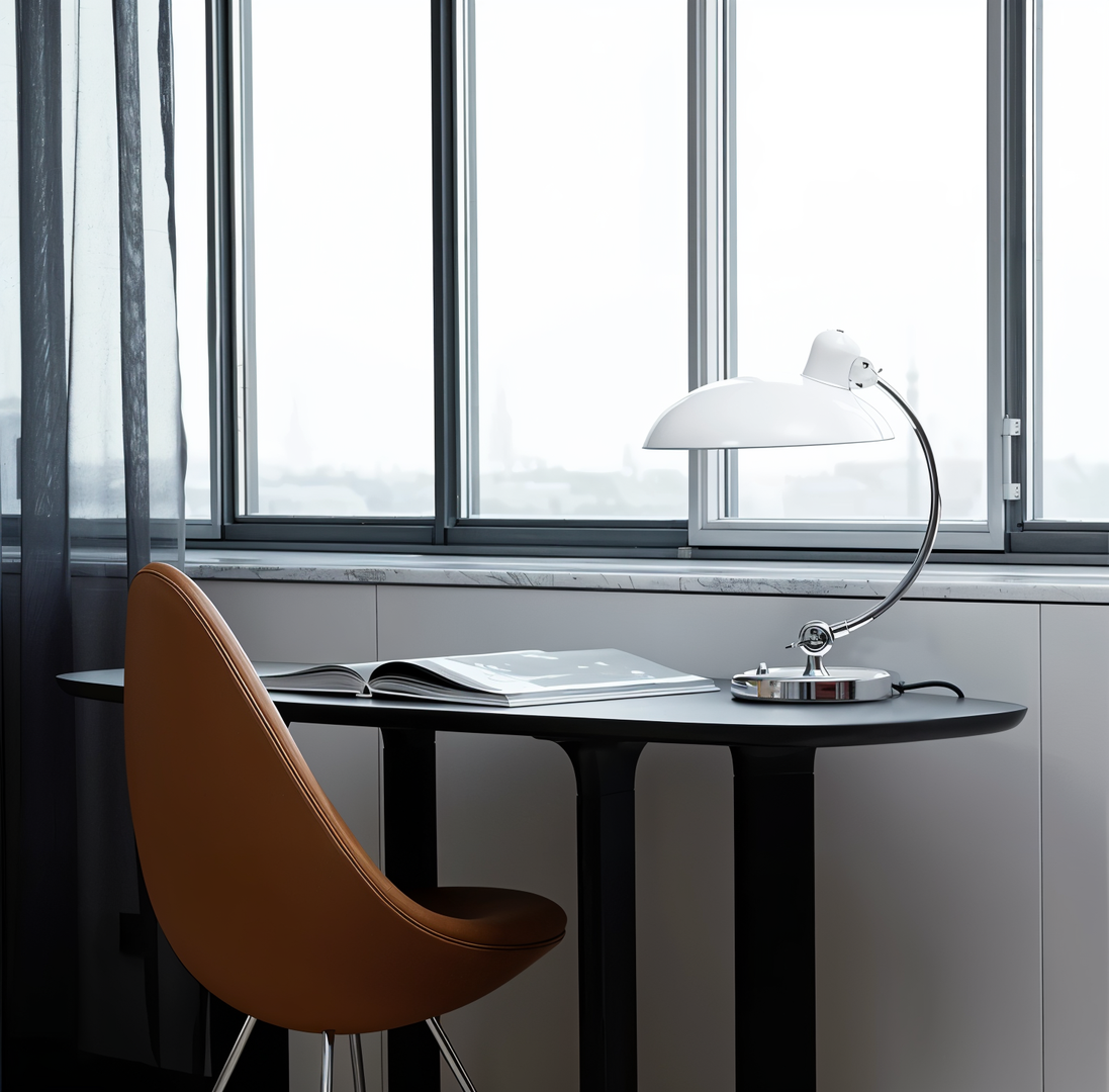 Regulowana Lampa Stołowa – Żelazny Klosz Vintage – widok produktu 4 | Nuvira Home