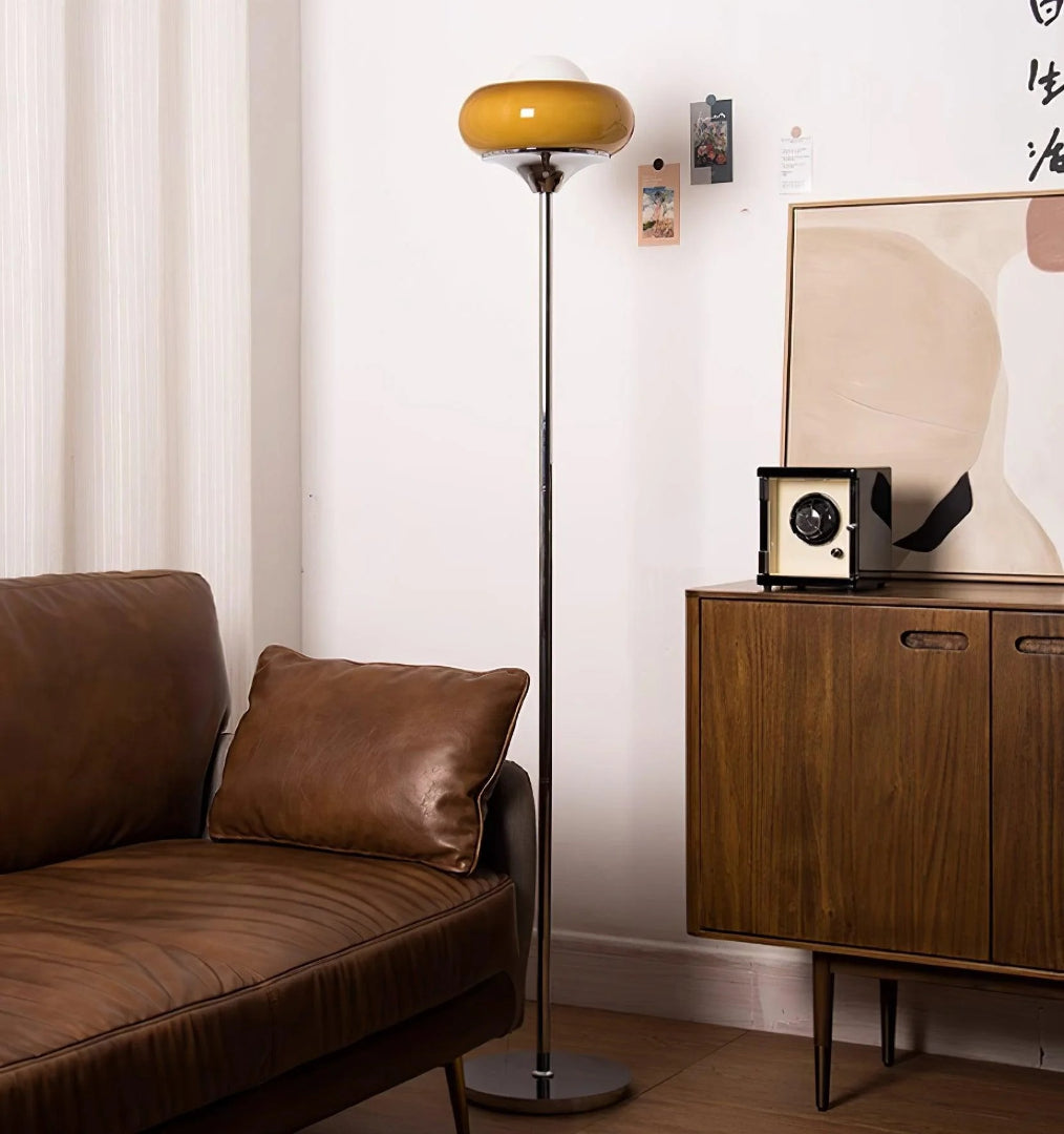 Retro szklana lampa podłogowa – widok produktu 1 | Nuvira Home