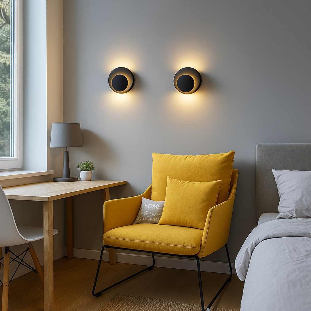 Rzeźbiarska Lampa Ścienna – Do Salonu – widok produktu 4 | Nuvira Home