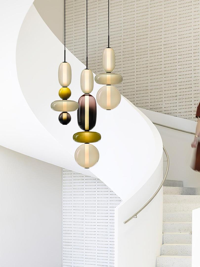 Rzeźbiarska Lampa Wisząca Ze Szkła Do Nowoczesnych Wnętrz – widok produktu 21 | Nuvira Home