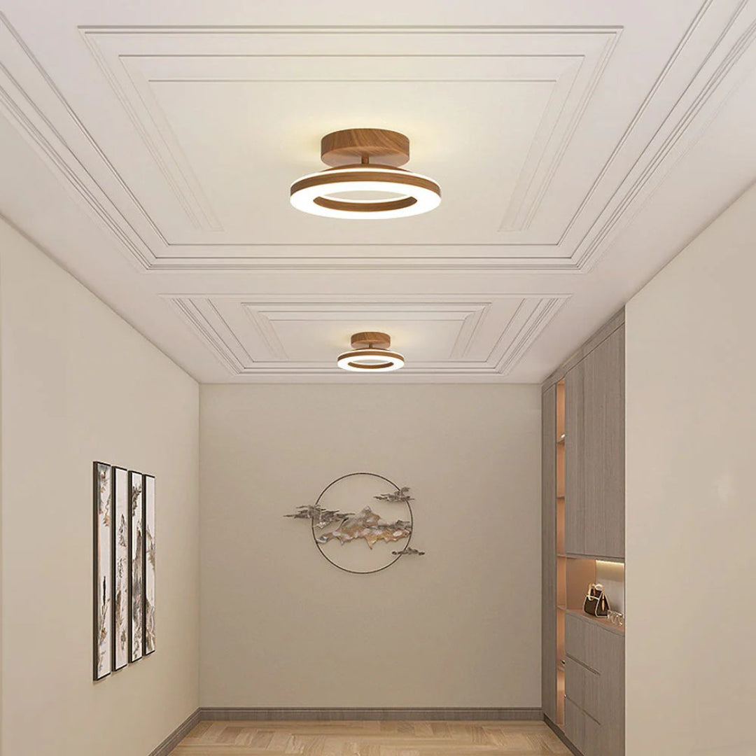 Skandynawska drewniana lampa sufitowa w formie pierścienia – widok produktu 3 | Nuvira Home