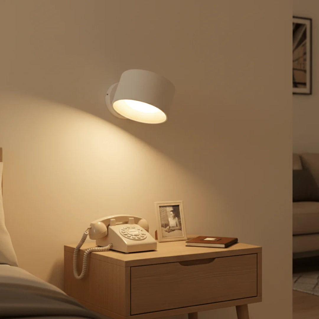 Skandynawska drewniana regulowana lampa ścienna – widok produktu 3 | Nuvira Home