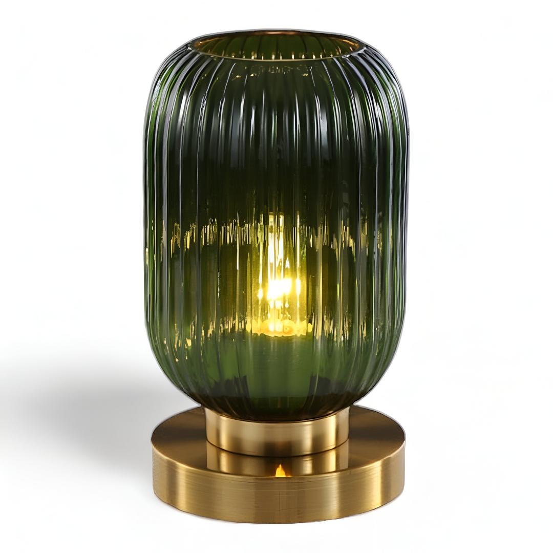Skandynawska Lampa Stołowa z Żłobionego Szkła – Elegancki Design – widok produktu 18 | Nuvira Home