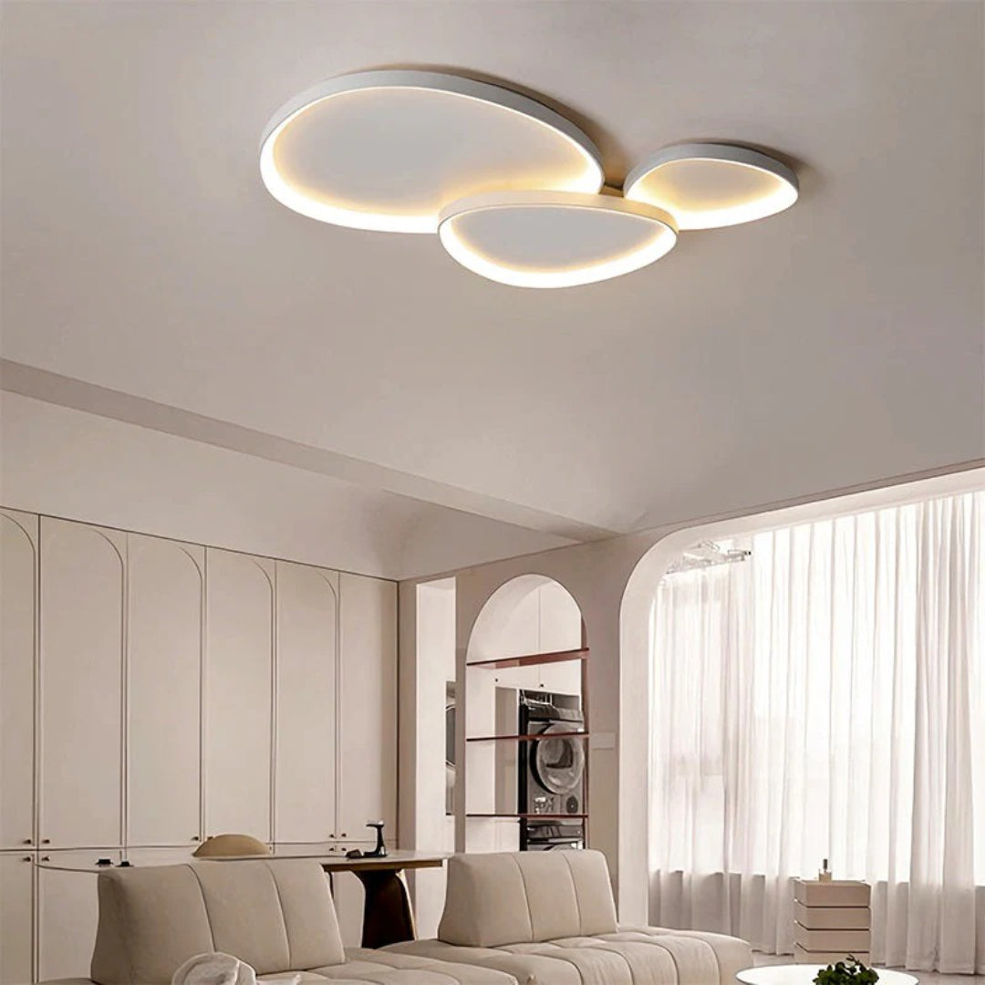 Skandynawska okrągła lampa sufitowa LED – widok produktu 1 | Nuvira Home