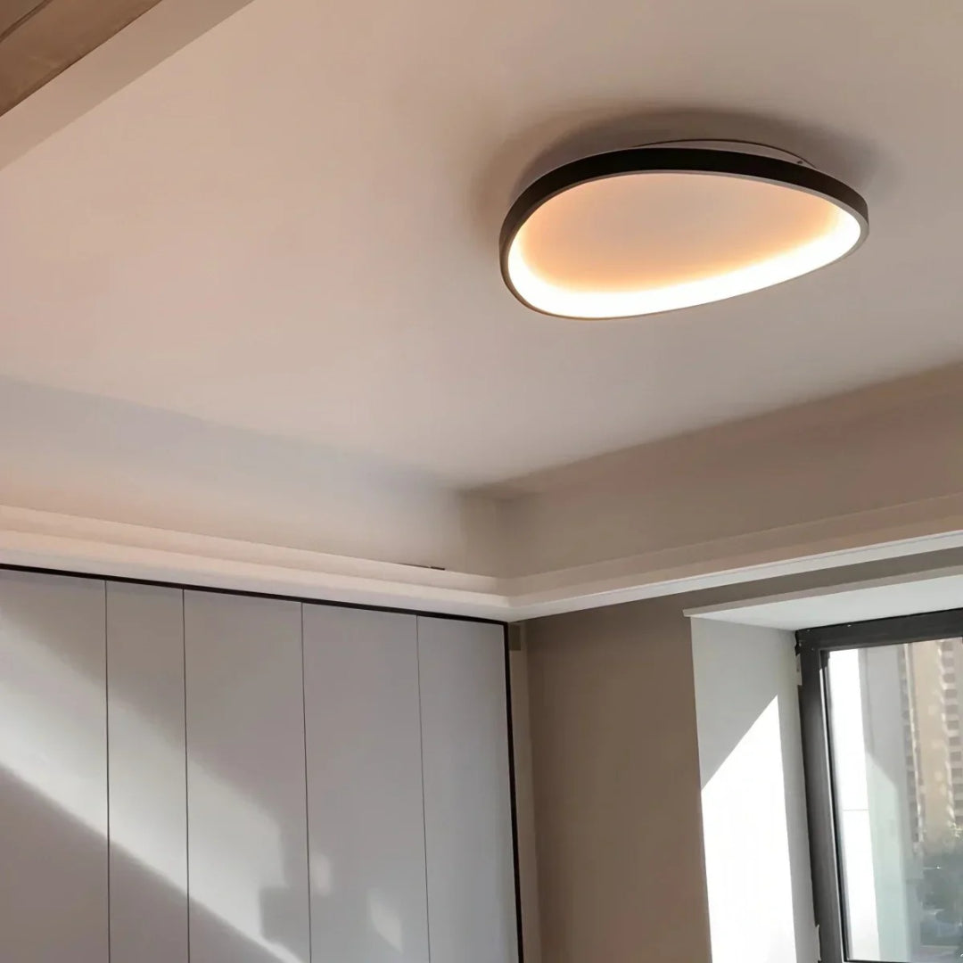 Skandynawska okrągła lampa sufitowa LED – widok produktu 17 | Nuvira Home