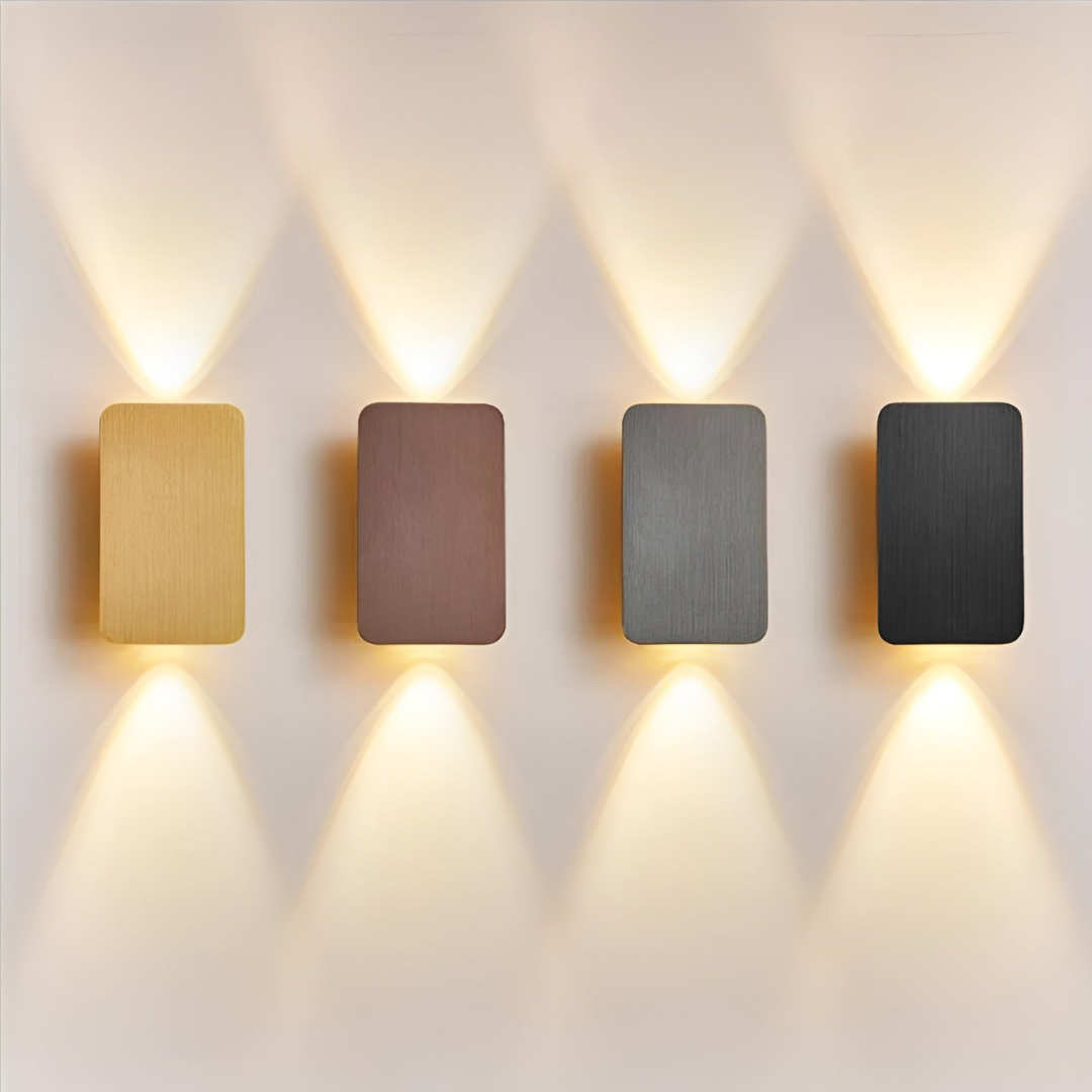 Smukła Lampa Ścienna LED – Nowoczesny Design do Wnętrz – widok produktu 3 | Nuvira Home