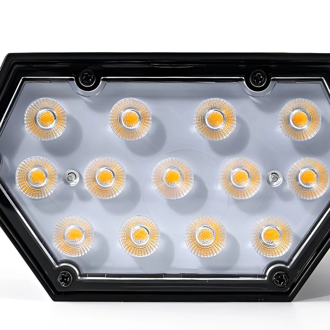 Solarny LED reflektor ogrodowy – widok produktu 11 | Nuvira Home