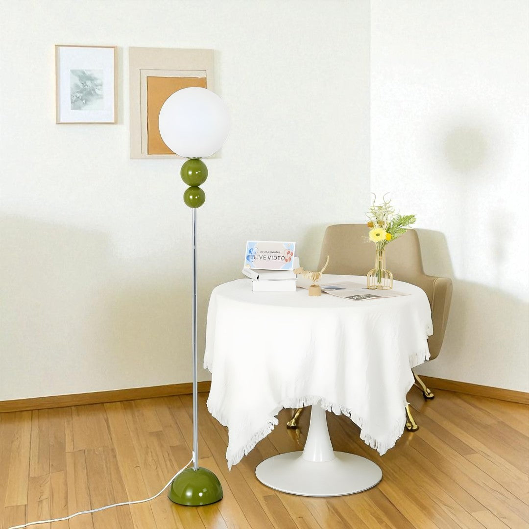 Stylowa Lampa Podłogowa Do Wnętrz – Przenośna – widok produktu 4 | Nuvira Home