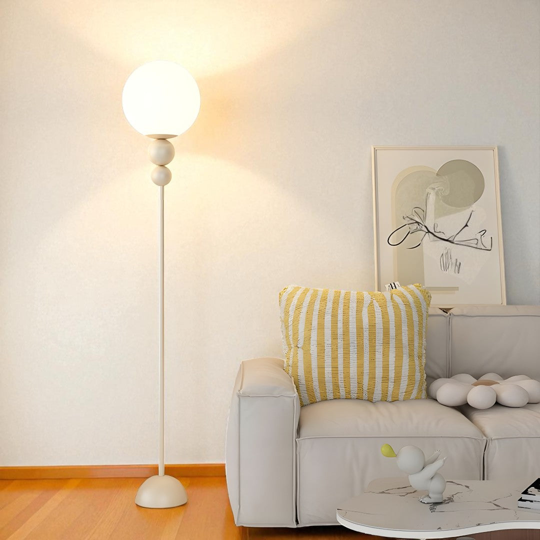Stylowa Lampa Podłogowa Do Wnętrz – Przenośna – widok produktu 7 | Nuvira Home