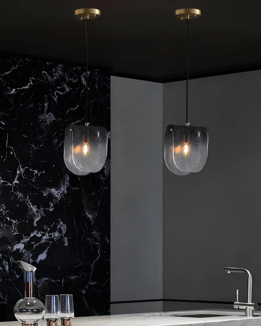 Szklana lampa wisząca w nowoczesnym designie – widok produktu 3 | Nuvira Home