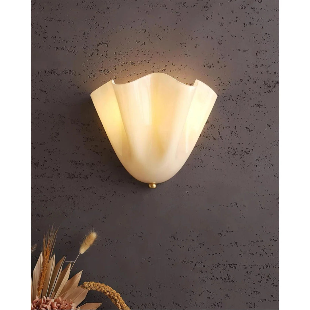 Vintage inspirowana lampa ścienna z motywem liścia – widok produktu 22 | Nuvira Home