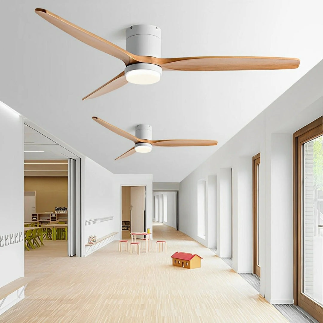 Wentylator sufitowy z drewnianymi łopatkami – widok produktu 4 | Nuvira Home