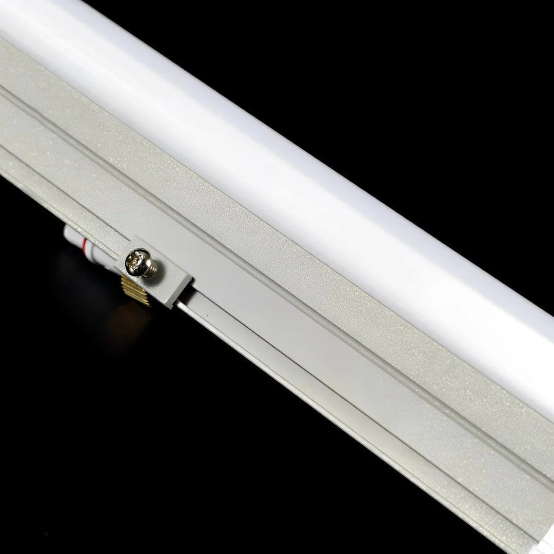 Wodoodporna liniowa lampa ścienna LED – widok produktu 10 | Nuvira Home