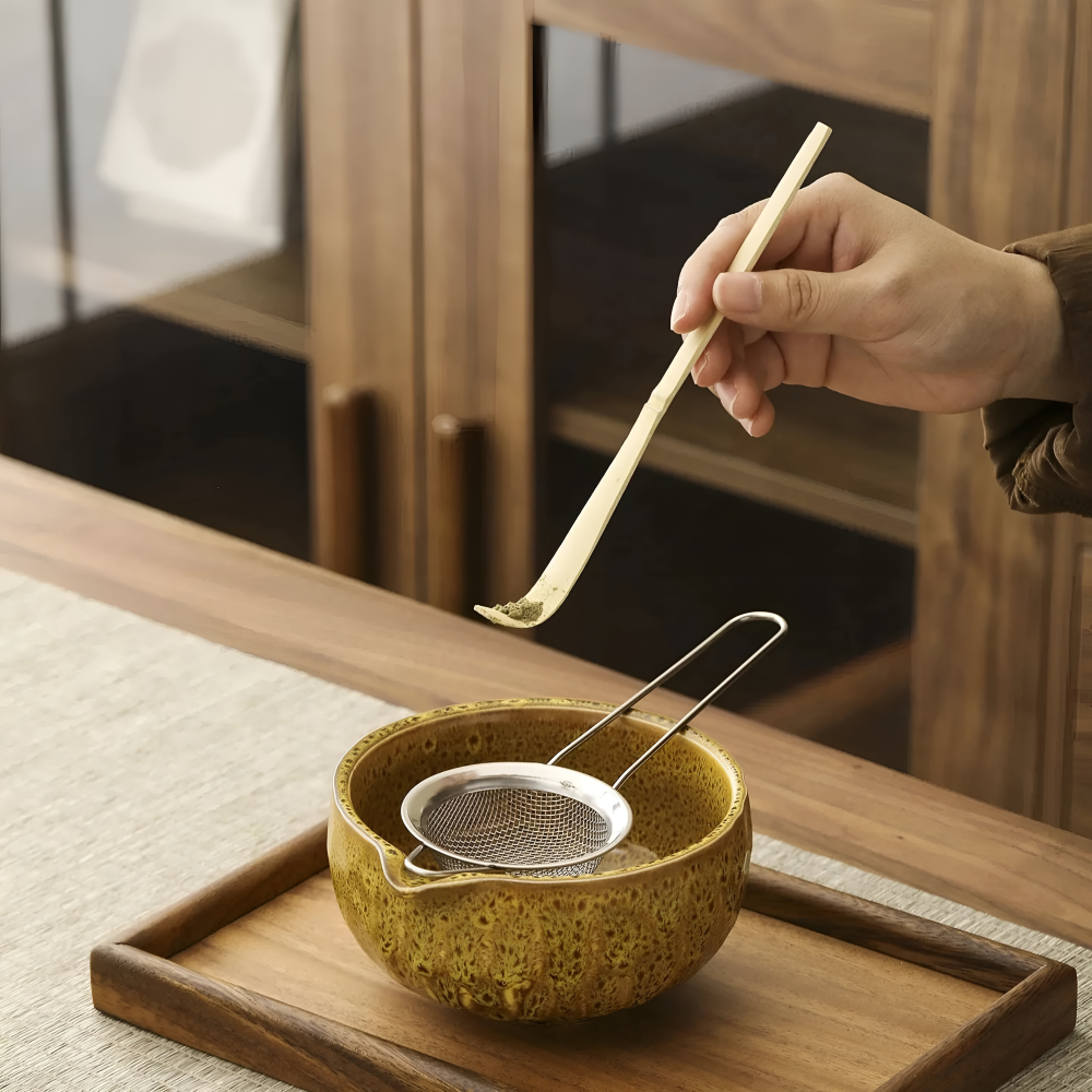 Zestaw do Matcha 5-Elementowy z Ceramiczną Czarką – widok produktu 11 | Nuvira Home