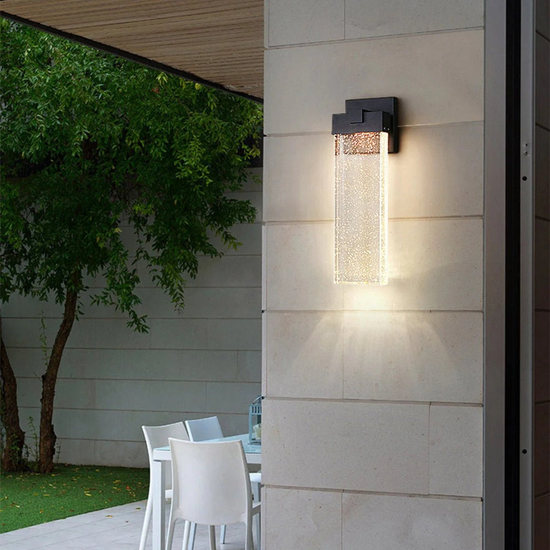 Zewnętrzna lampa ścienna z kryształową bańką – widok produktu 10 | Nuvira Home
