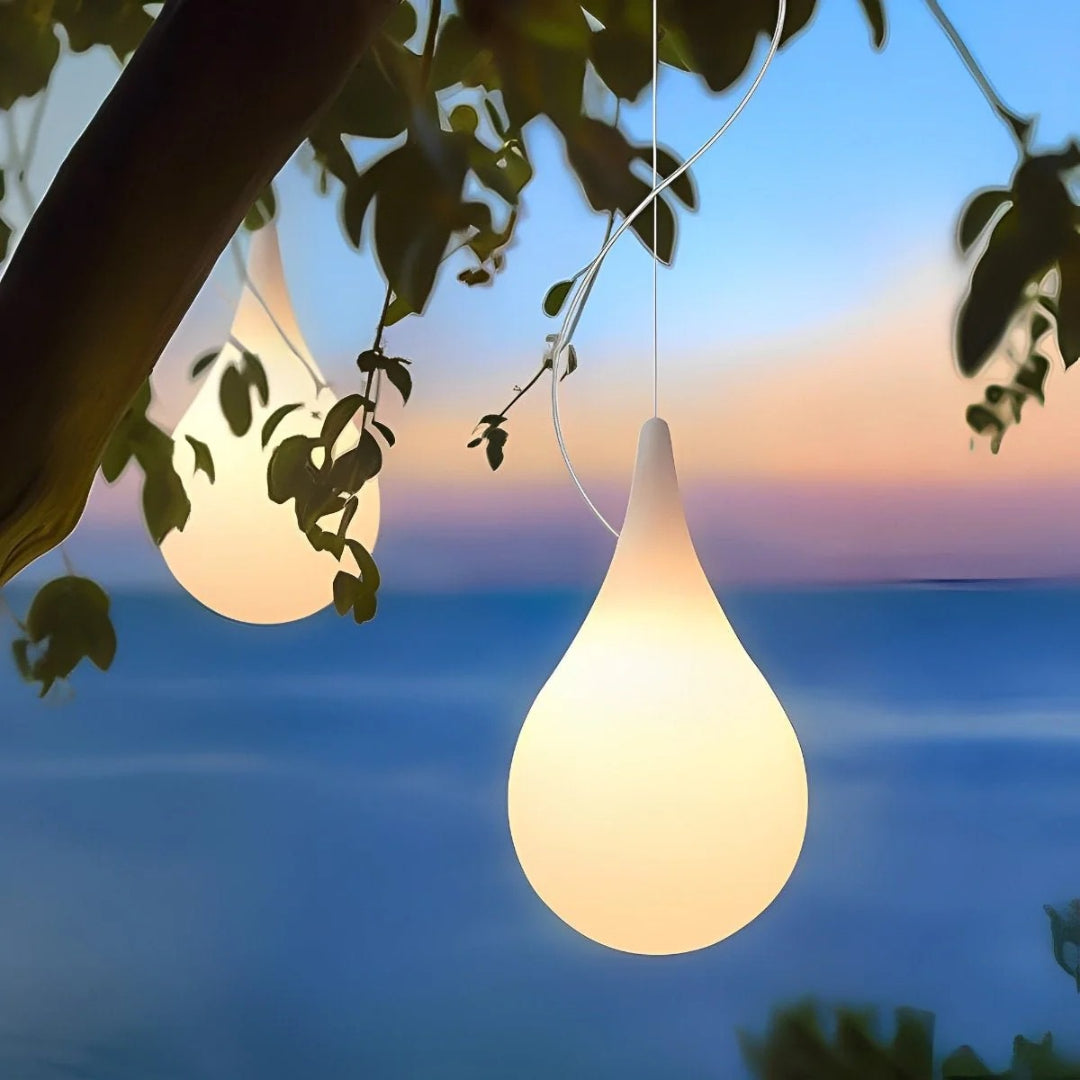 Zewnętrzna lampa wisząca w kształcie kropli wody – widok produktu 8 | Nuvira Home