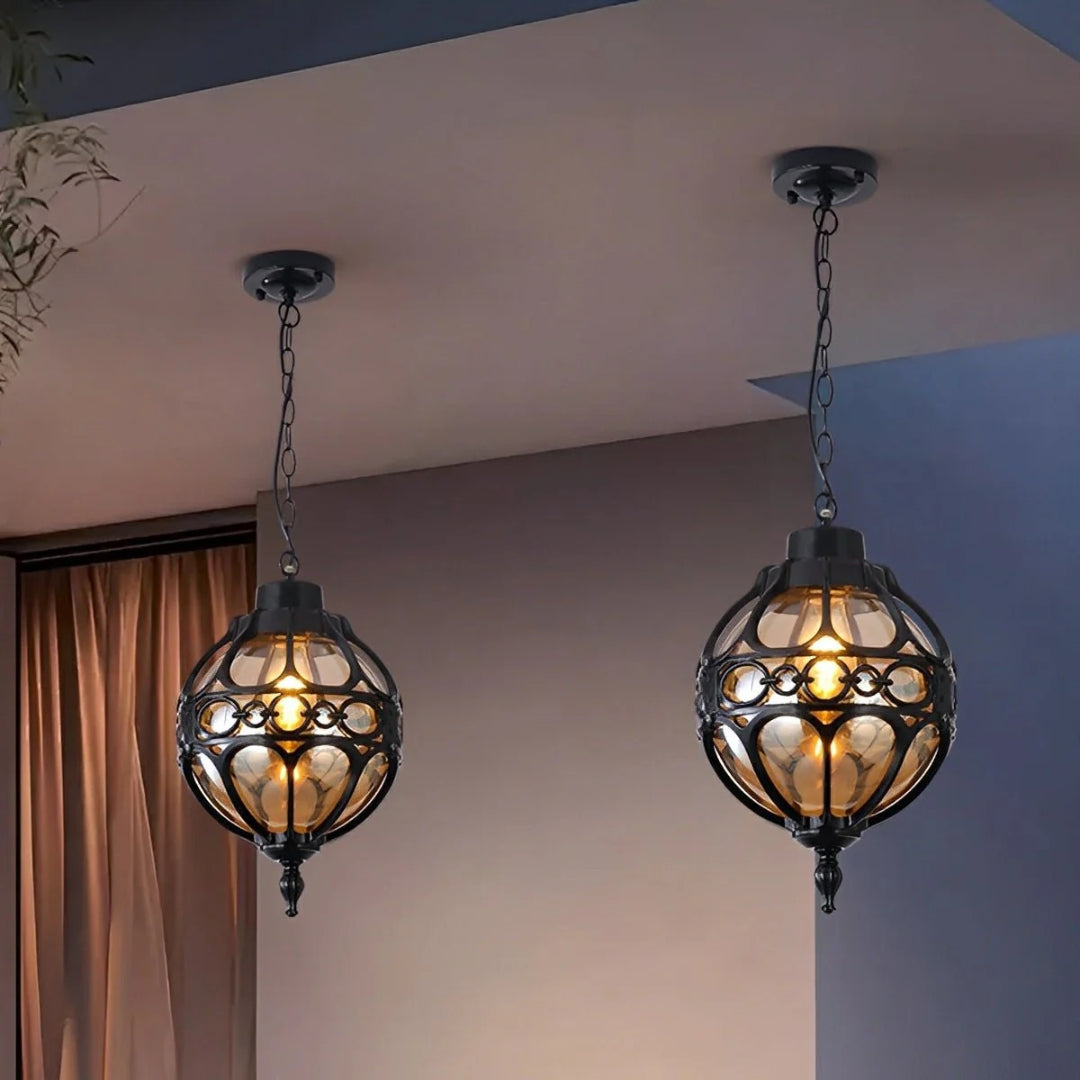 Zewnętrzna wisząca lampa kulista ze szkła – widok produktu 8 | Nuvira Home